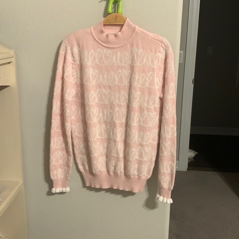 🌸5/$15🌸 ELLE Women's coquette bow Heart Script Mock Neck Sweater size s
